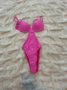 Sculpting Hot Pink One-Piece Swimsuit with Supportive Cups